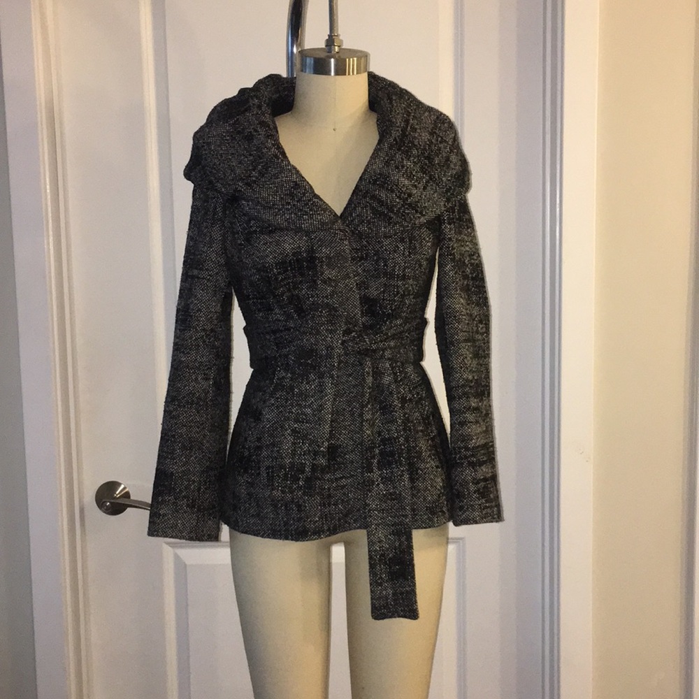 Tweed Blend Women’s Coat 🧵☺️